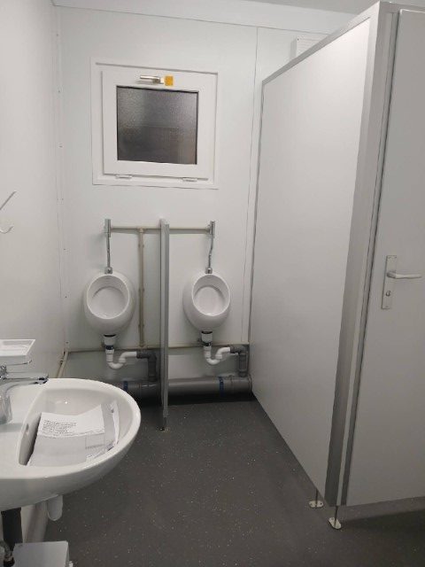 Sanitärcontainer 20'