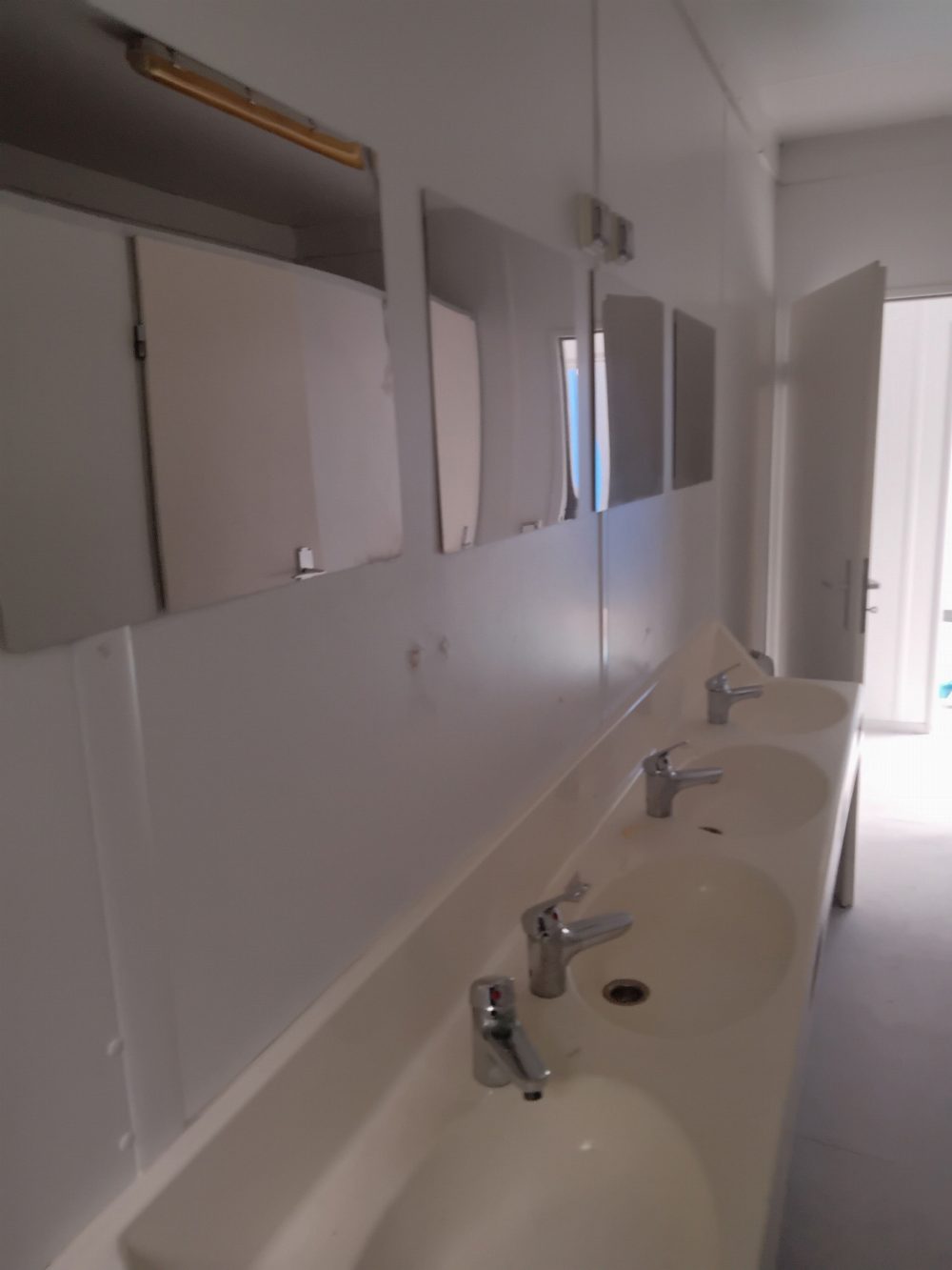Sanitärcontainer 20', gebraucht