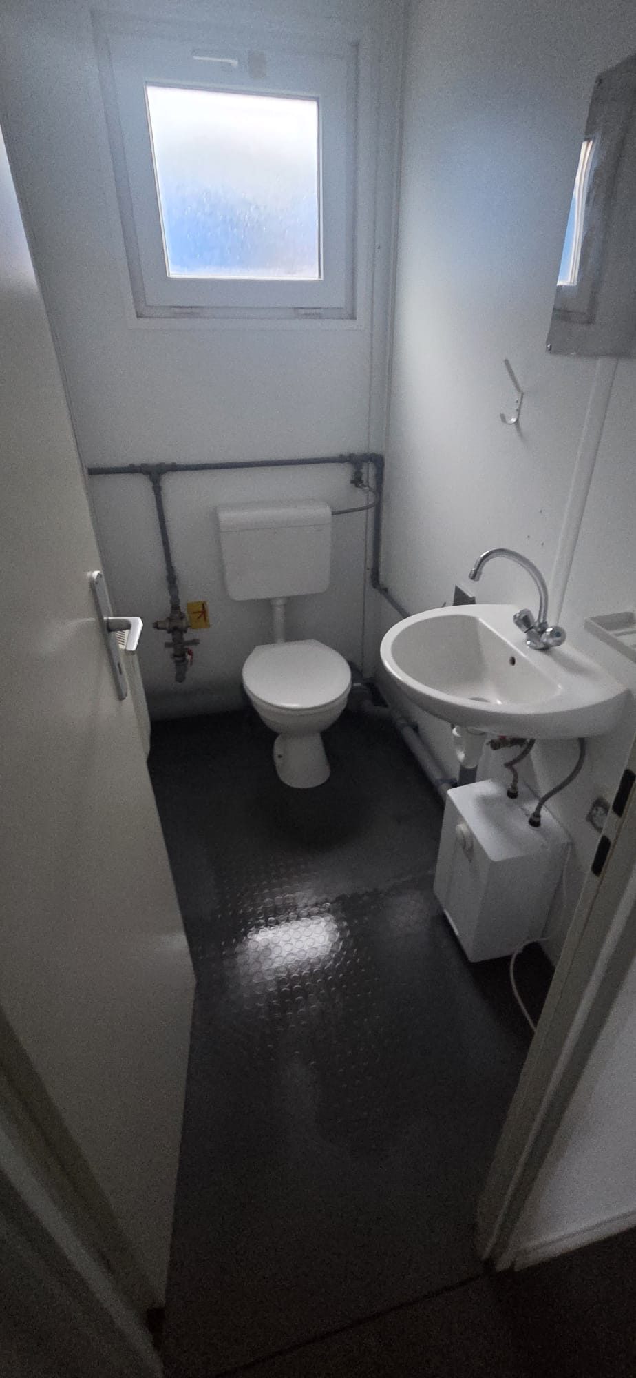 Sanitärcontainer 20', gebraucht