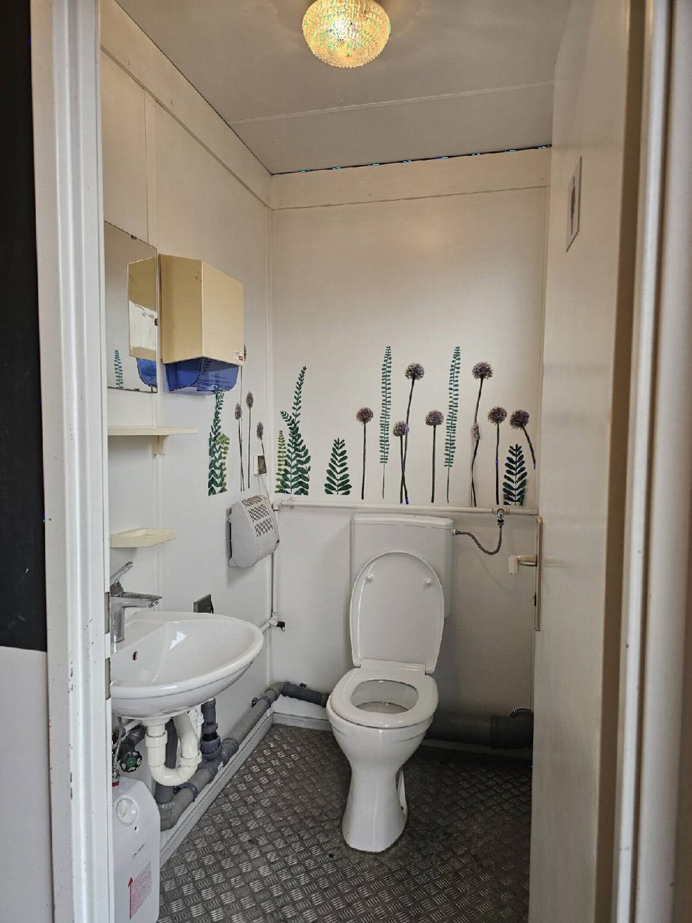 Sanitärcontainer 20', gebraucht