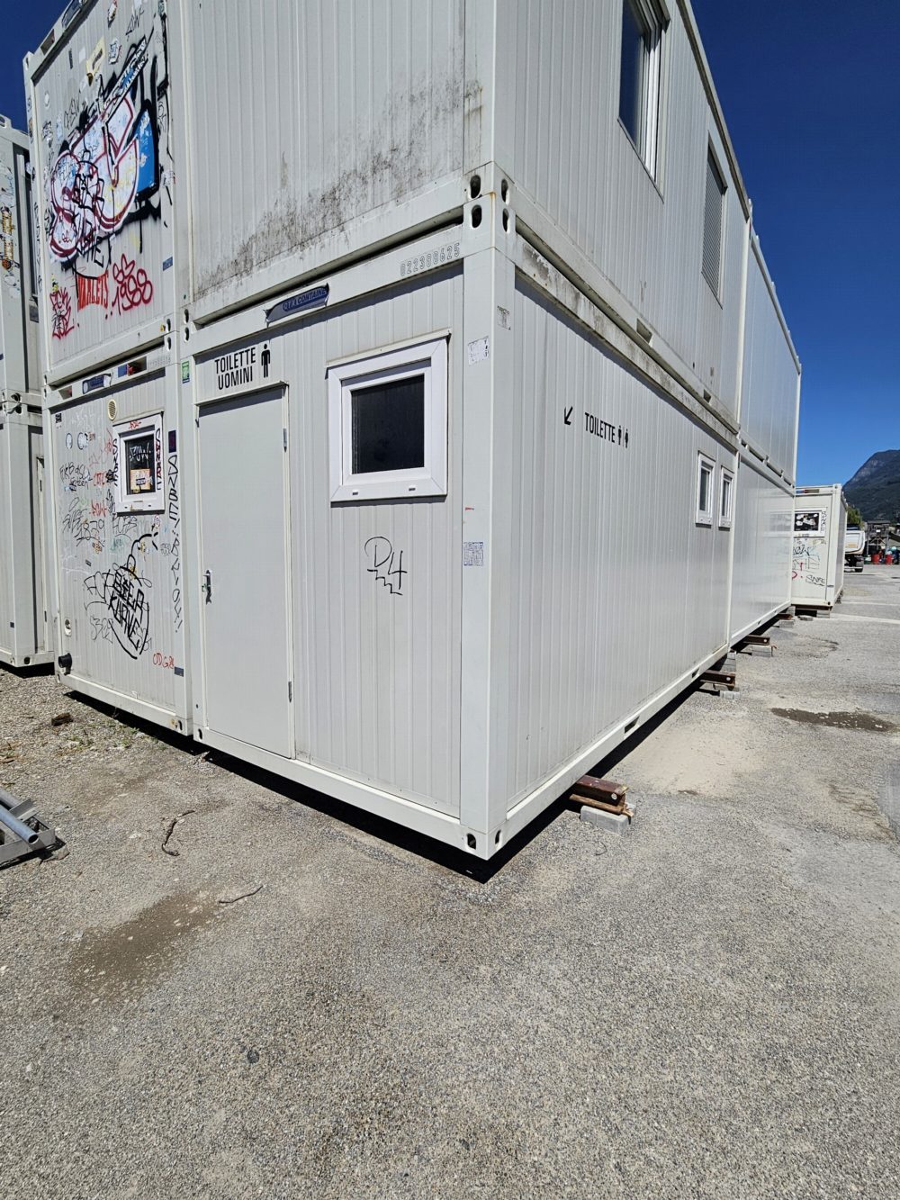 Sanitärcontainer 20', gebraucht