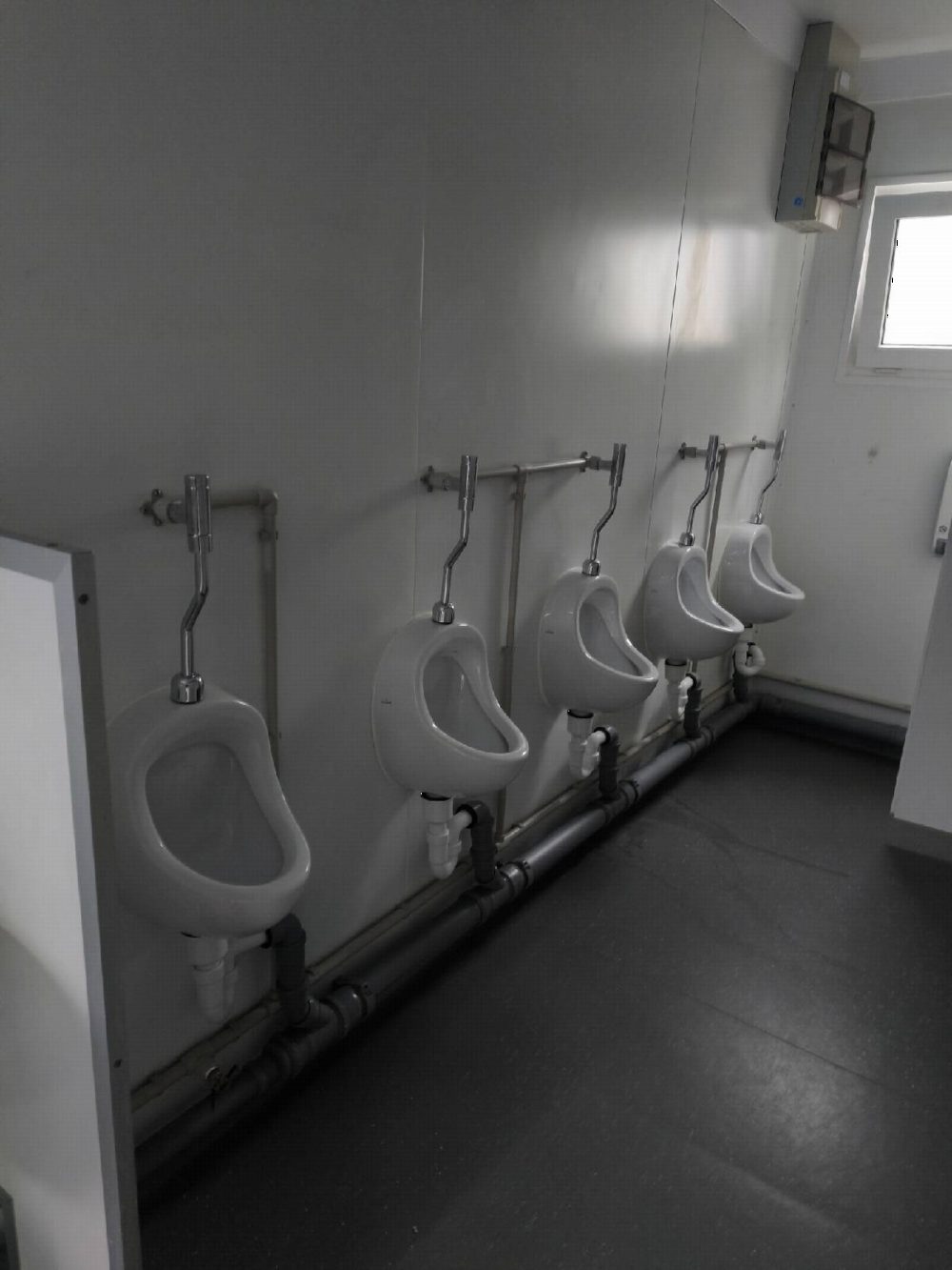 Sanitärcontainer 20', gebraucht