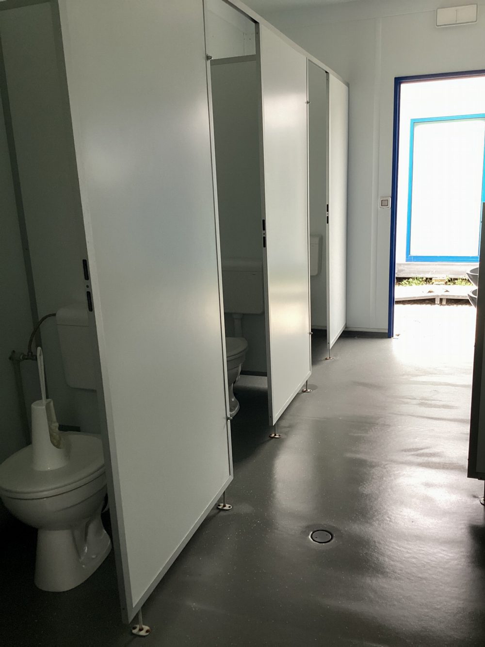 Sanitärcontainer 20', gebraucht