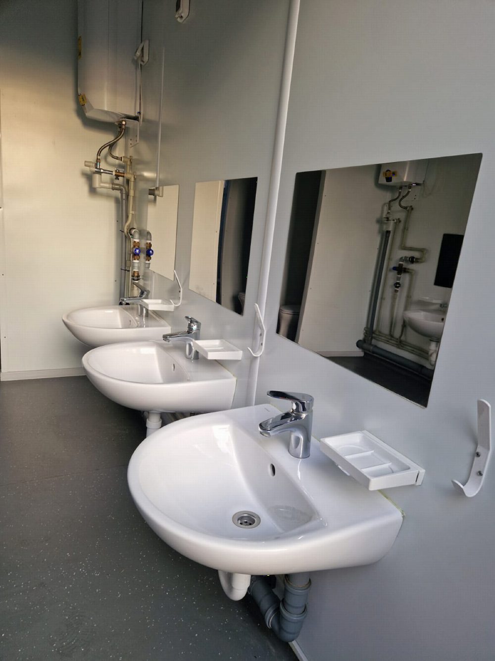 Sanitärcontainer 20', gebraucht