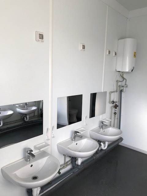 Sanitärcontainer 20', gebraucht