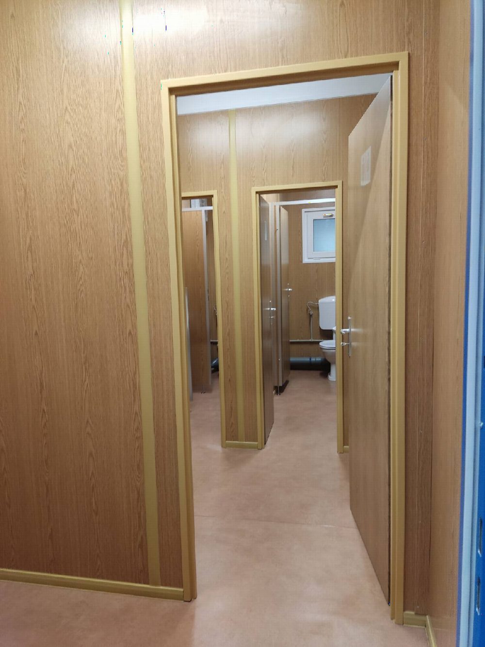 Sanitärcontainer 20'